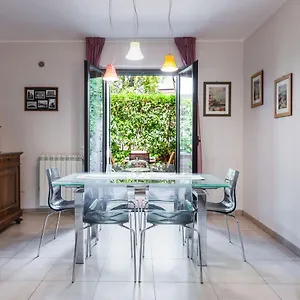Holiday home Siliqua House With Garden By Wonderful Italy, Trecastagni