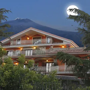 Aparthotel Etna Royal View, Trecastagni